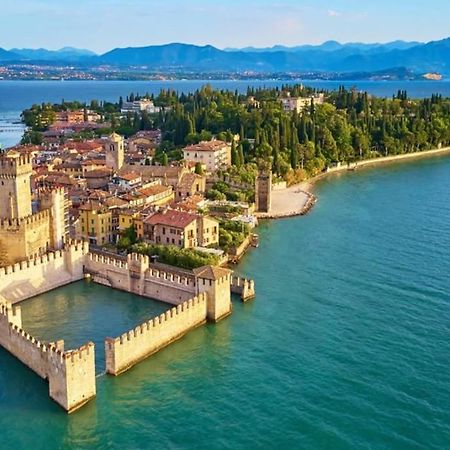 Touristic Apartment "Agata" Sirmione Extérieur photo