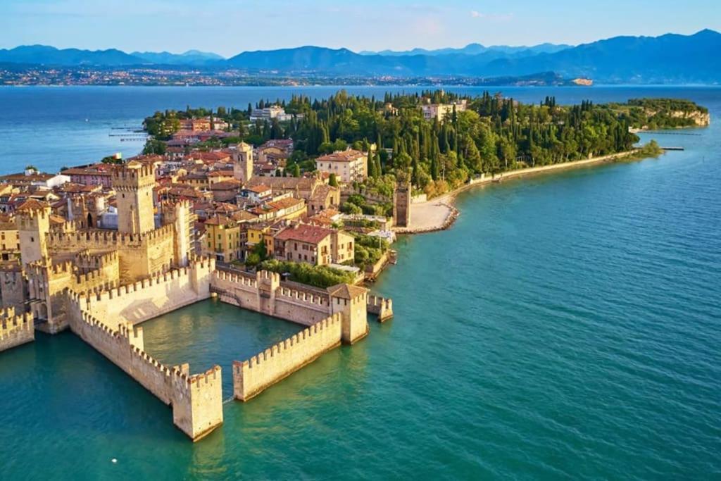 Touristic Apartment "Agata" Sirmione Extérieur photo